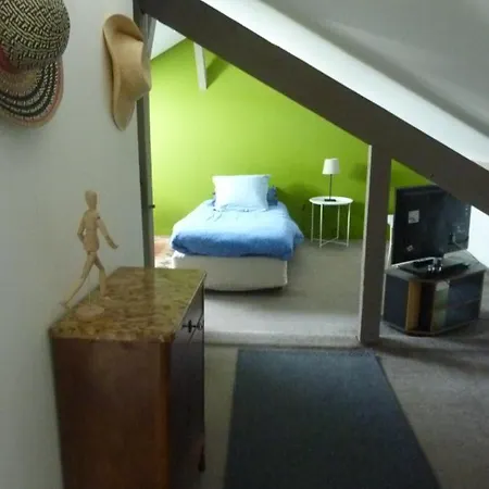 Etage Privatif Rum i privatbostad *