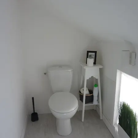 Rum i privatbostad Etage Privatif Tarbes